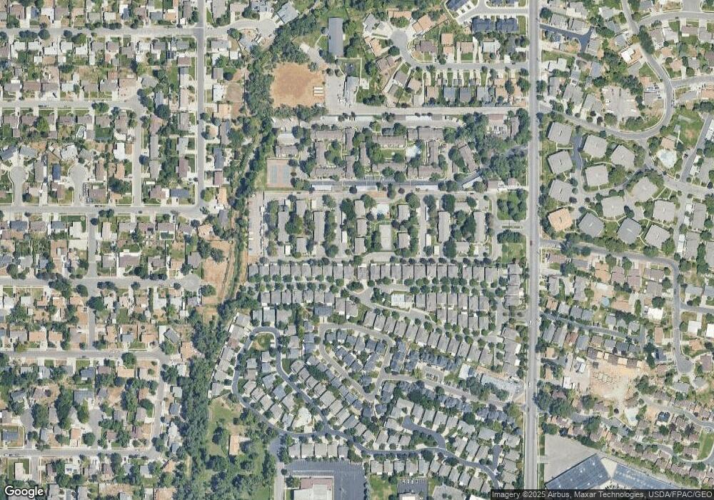 585 E Cobblestone Dr, Midvale, UT 84047 - photo 1