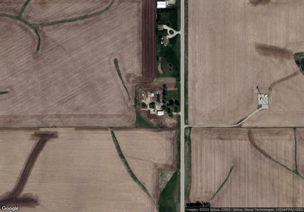 847 Highway T12 N unit A, Newton, IA 50208 - photo 1