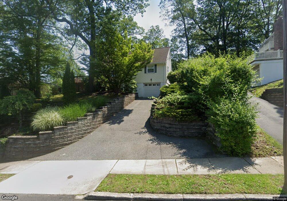 7 Heather Ln, Bloomingdale, NJ 07403 - photo 1