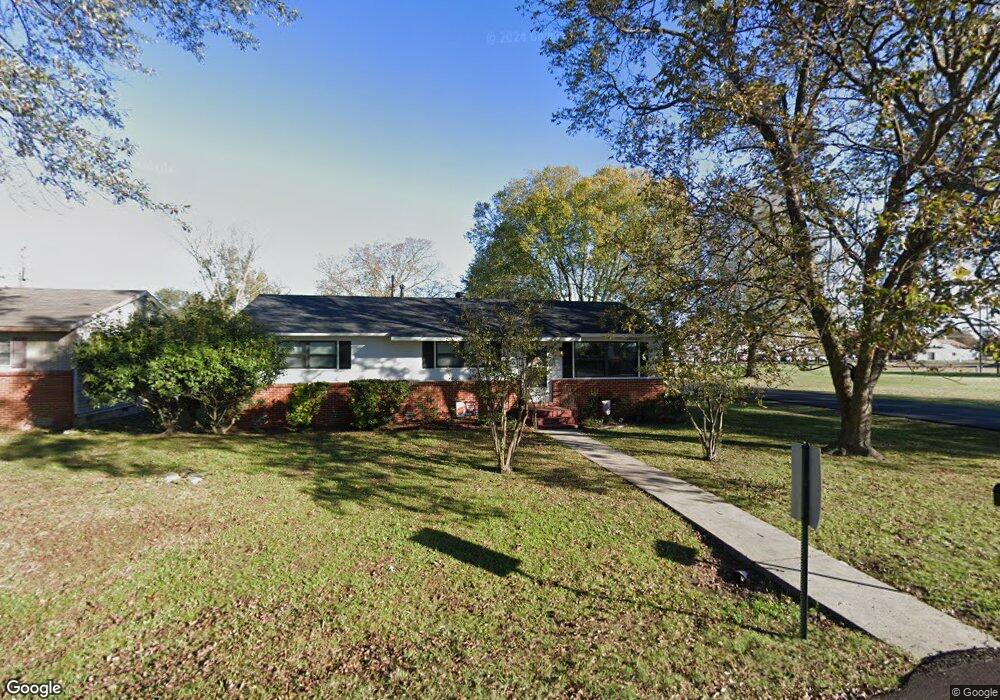 202 W Hastings St, Stuttgart, AR 72160 - photo 1