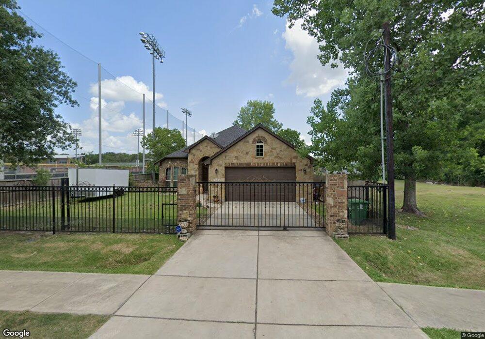 2542 Wall St, Houston, TX 77088 - photo 1