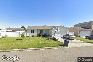 810 Skylstad St, Mabton, WA 98935