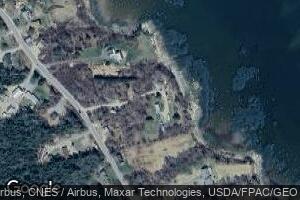 7 Riverside Ln, Milbridge, ME 04658
