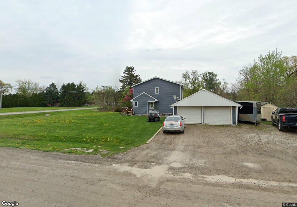 10493 Grand Blanc Rd, Gaines, MI 48436 - photo 1
