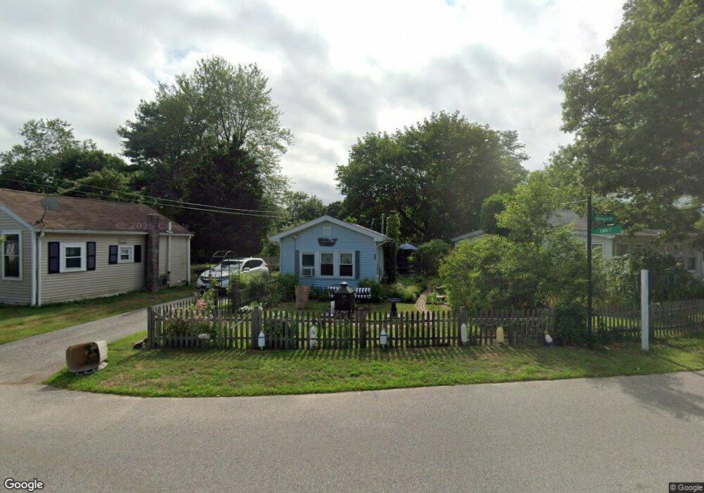 276 Namquid Dr, Warwick, RI 02888 - photo 1