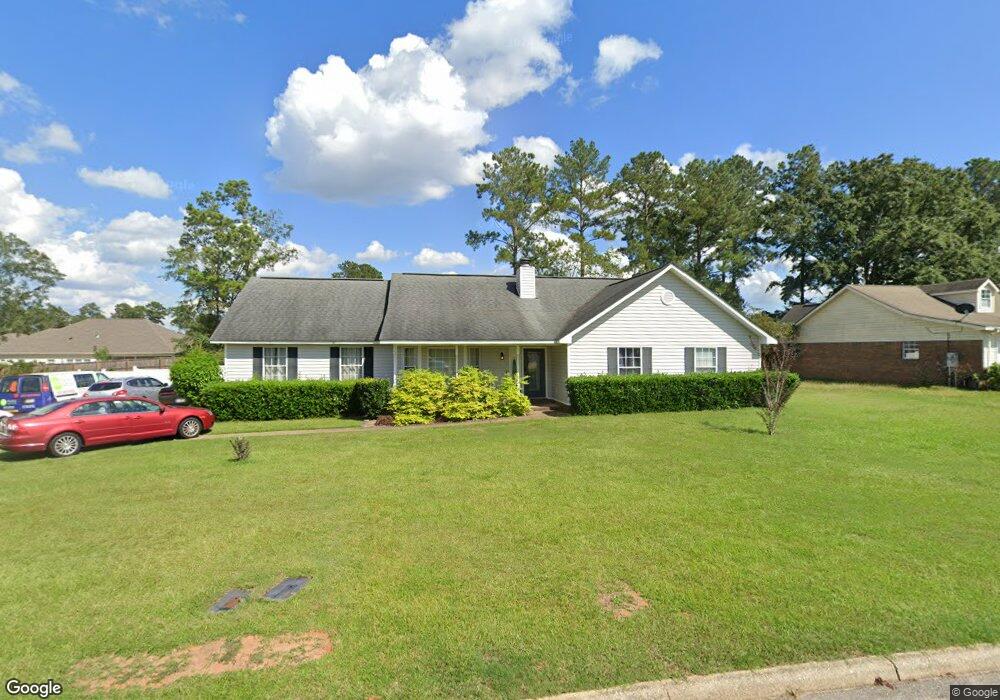 622 Wimbledon Dr, Dothan, AL 36305 - photo 1