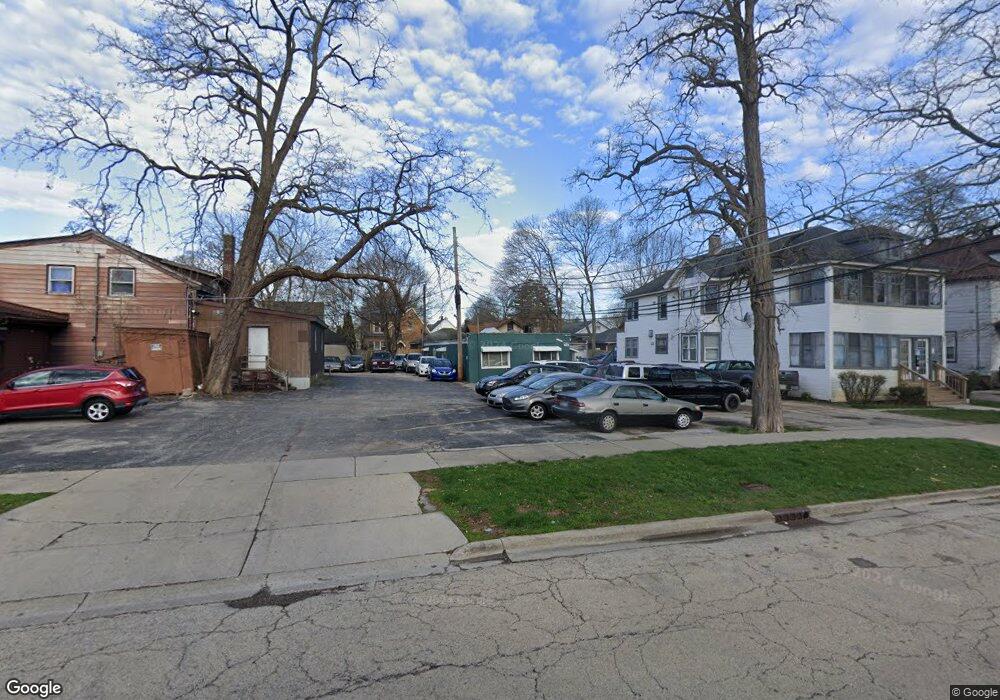 15 N Chapel St, Waukegan, IL 60085 - photo 1