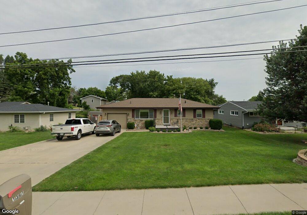 1361 Porter Ave, Des Moines, IA 50315 - photo 1