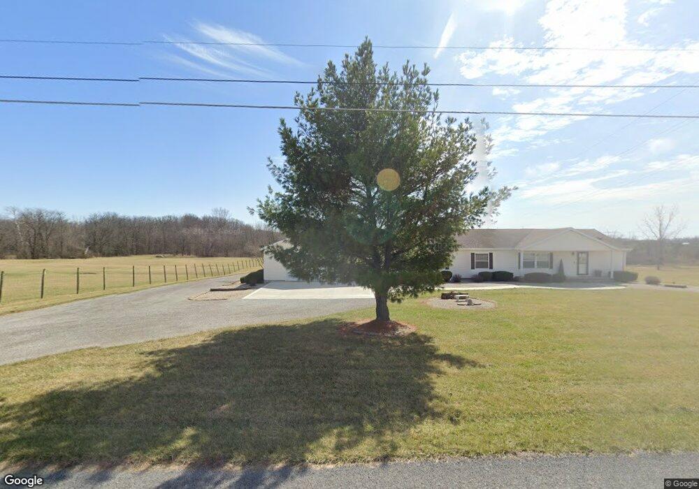 4352 Sugar Creek Rd, Lima, OH 45807 - photo 1