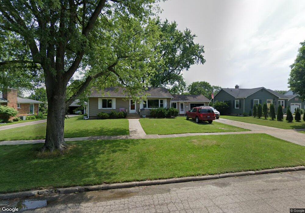 206 Paw Paw St, Three Oaks, MI 49128 - photo 1