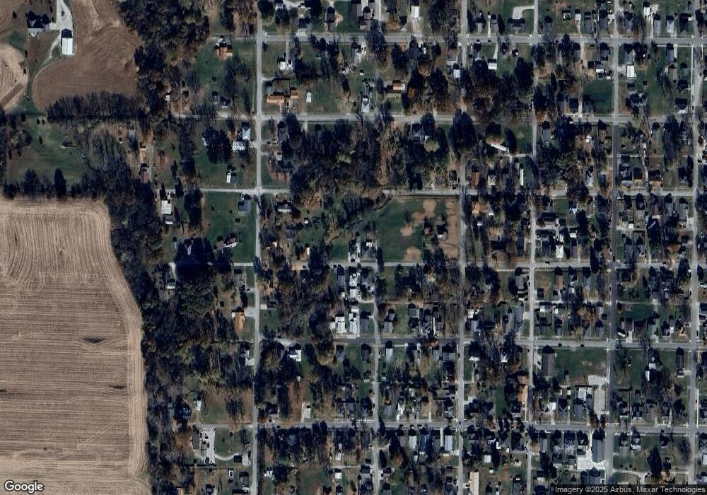 706 W 6th St, Bicknell, IN 47512 - photo 1