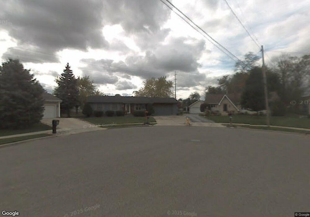 1037 Brookside Dr E, Adrian, MI 49221 - photo 1