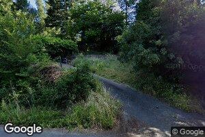 587 Orchard Ln, Redway, CA 95560