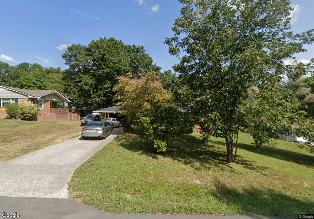 211 Hunt Dr, Calhoun, GA 30701 - photo 1