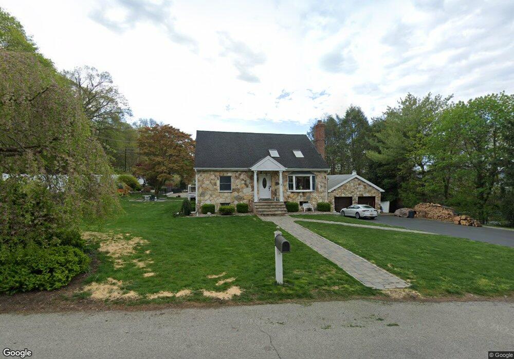 1 Warren Rd, Croton On Hudson, NY 10520 - photo 1