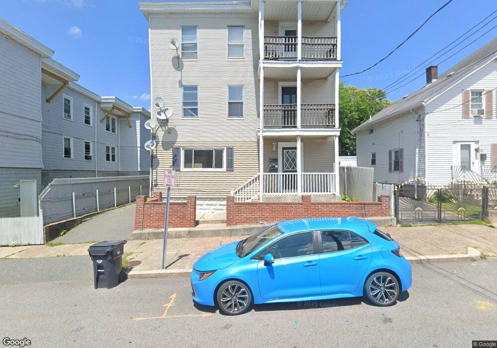 205 Sayles Ave, Pawtucket, RI 02860 - photo 1