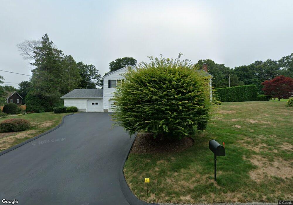 15 Royal Oaks Dr, Norwich, CT 06360 - photo 1