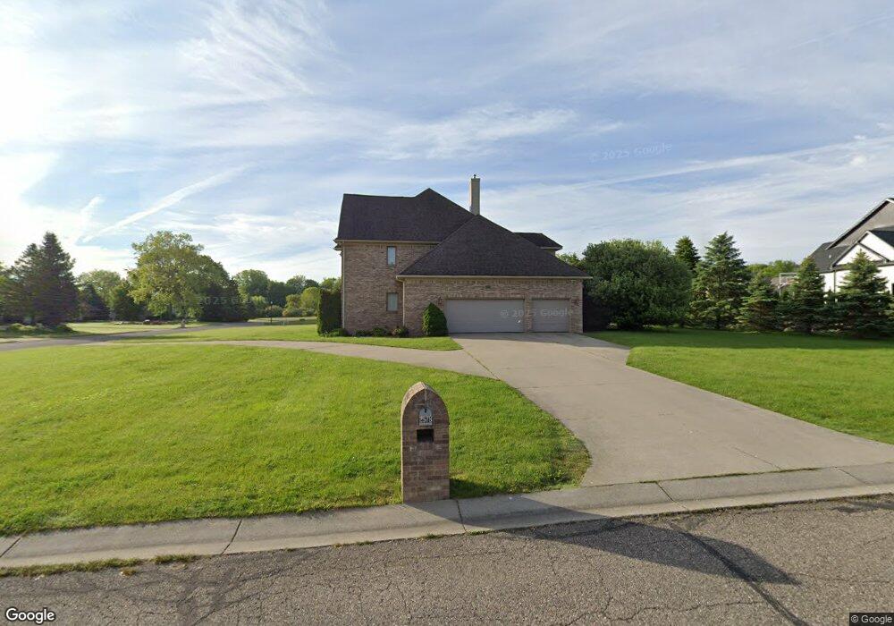 2578 Lakeside Ct unit 6, Flushing, MI 48433 - photo 1