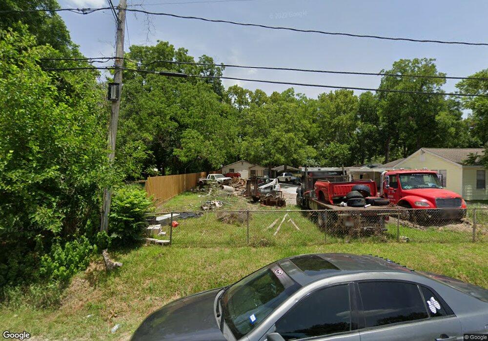 910 Prosper St, Houston, TX 77088 - photo 1