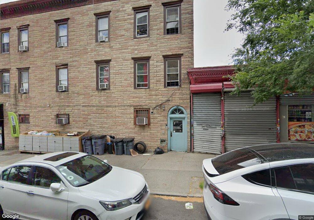 398 E 201st St unit 3, Bronx, NY 10458 - photo 1