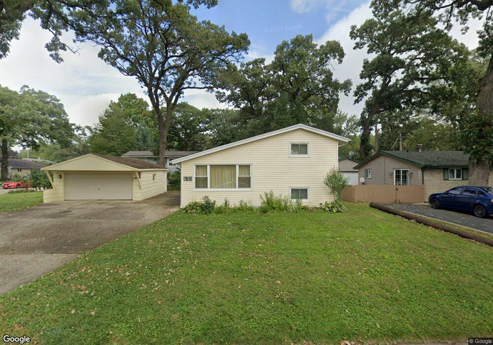 630 Santa fe Ave, Carpentersville, IL 60110 - photo 1