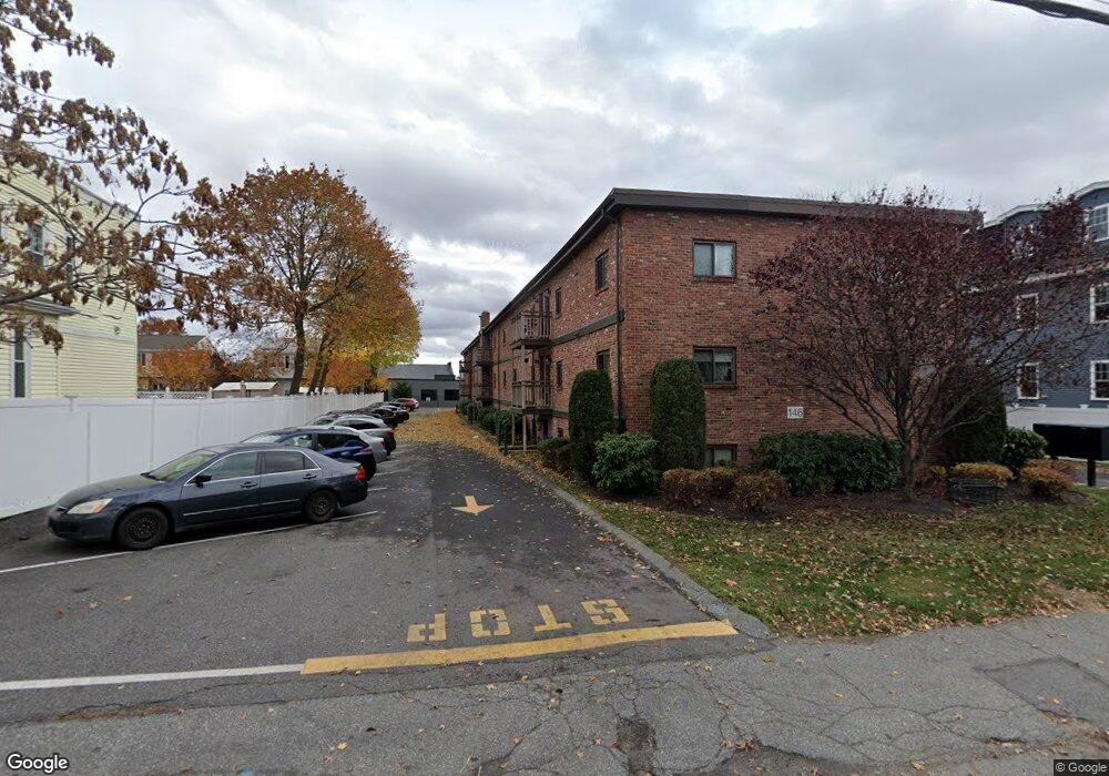 146 Willow St, Waltham, MA 02453 - photo 1