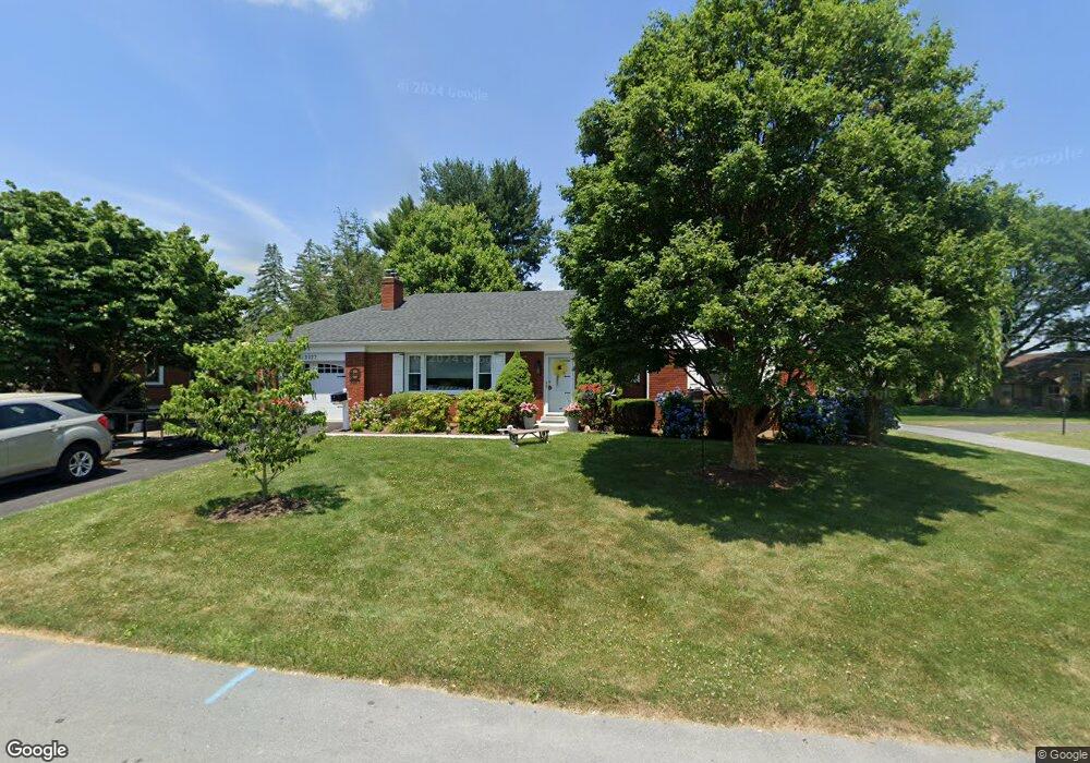 3025 W Woodlawn St unit 3031, Allentown, PA 18104 - photo 1