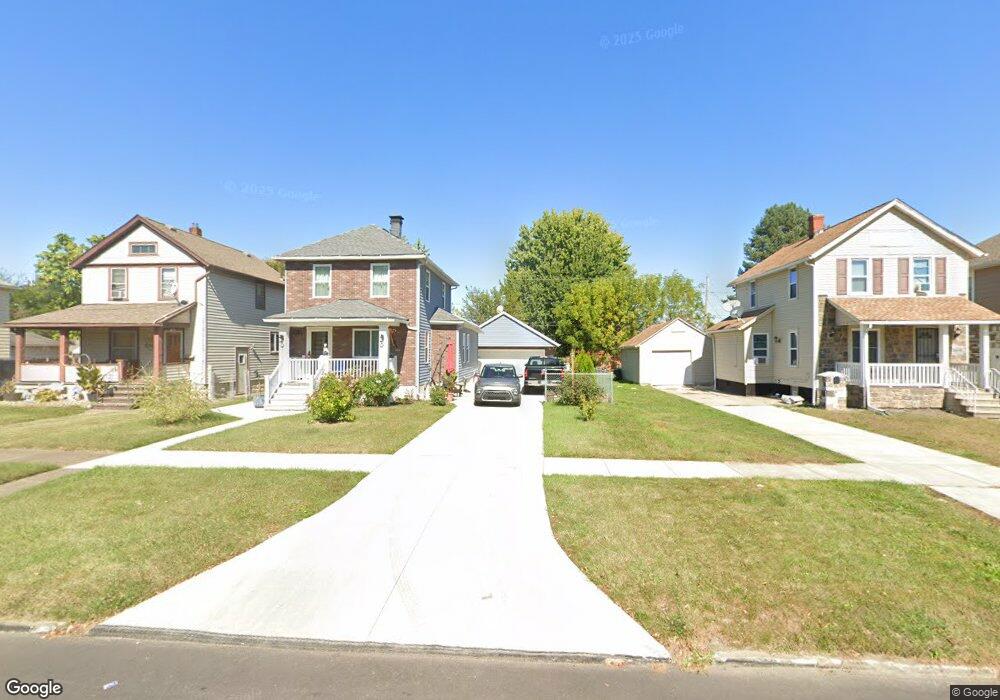 2413 E 29th St, Lorain, OH 44055 - photo 1