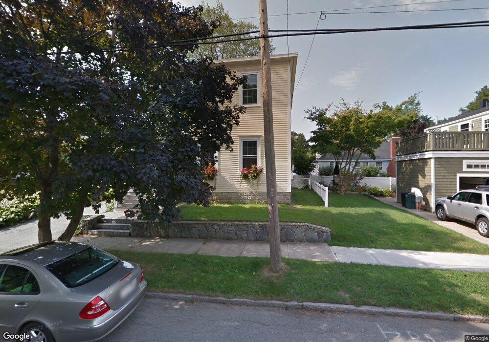 39 Munroe St, Newburyport, MA 01950 - photo 1