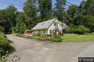 46 Lynn Rd, Ivoryton, CT 06442