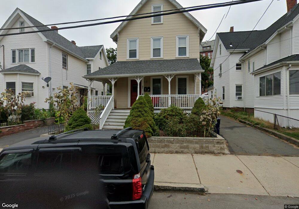 32 Mansfield St unit 1, Everett, MA 02149 - photo 1