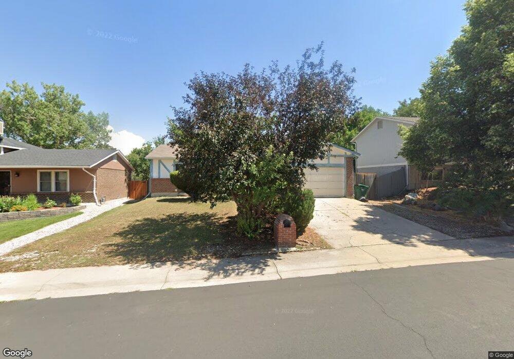 1702 S Elkhart St, Aurora, CO 80012 - photo 1