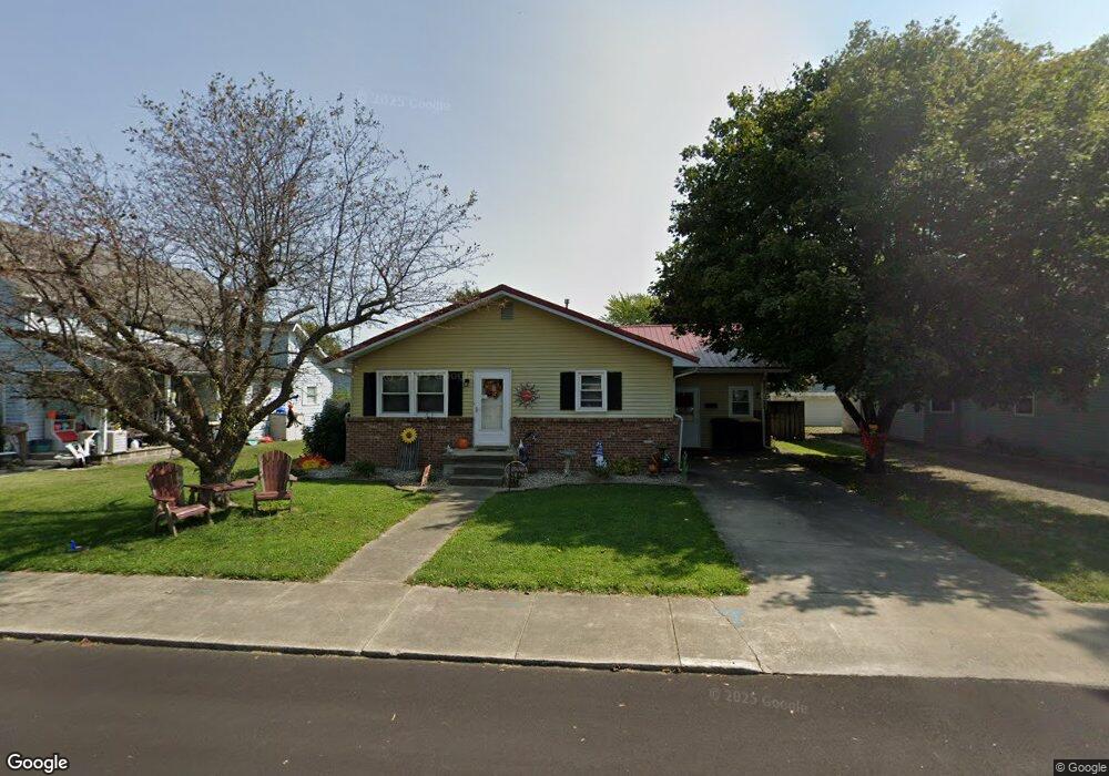 621 N East St, Tipton, IN 46072 - photo 1