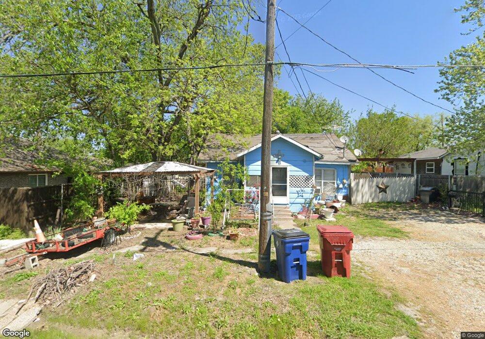 338 Texana St, van Alstyne, TX 75495 - photo 1