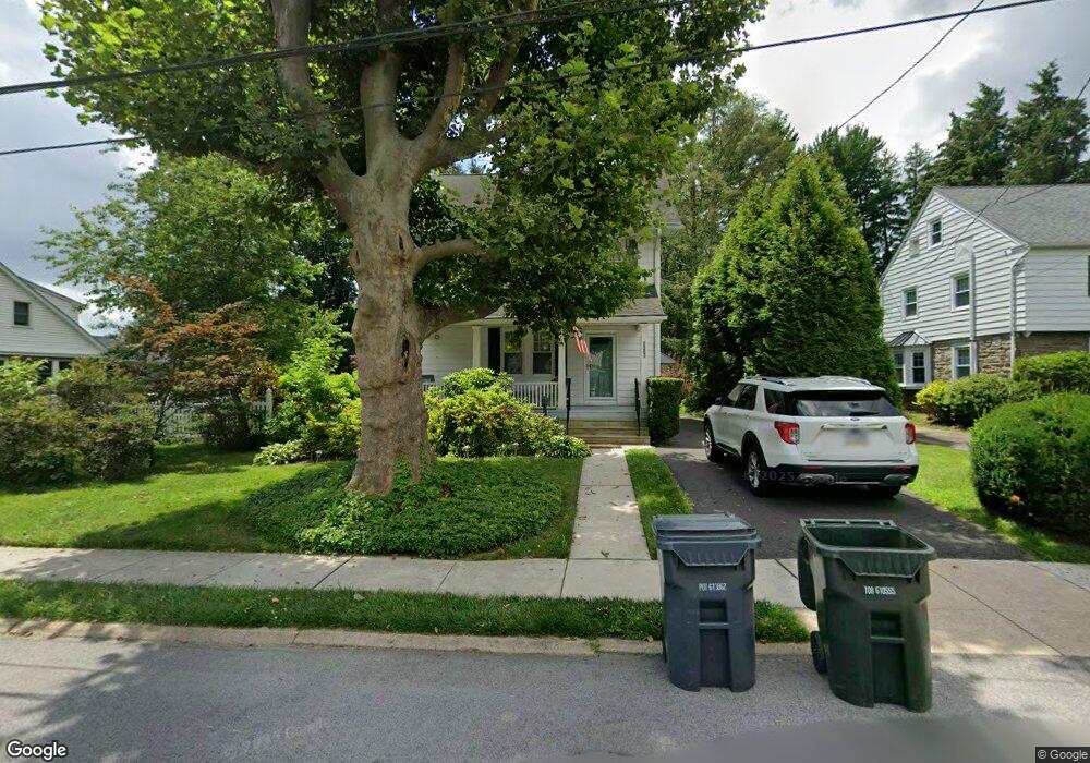 2056 Maplewood Ave, Abington, PA 19001 - photo 1