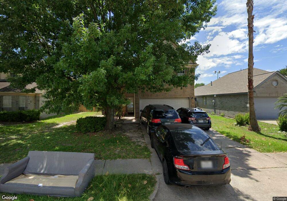 8711 Woodcamp Dr, Houston, TX 77088 - photo 1