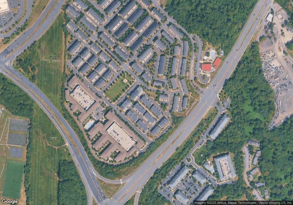 2261 Kew Gardens Dr unit 196, Woodbridge, VA 22191 - photo 1