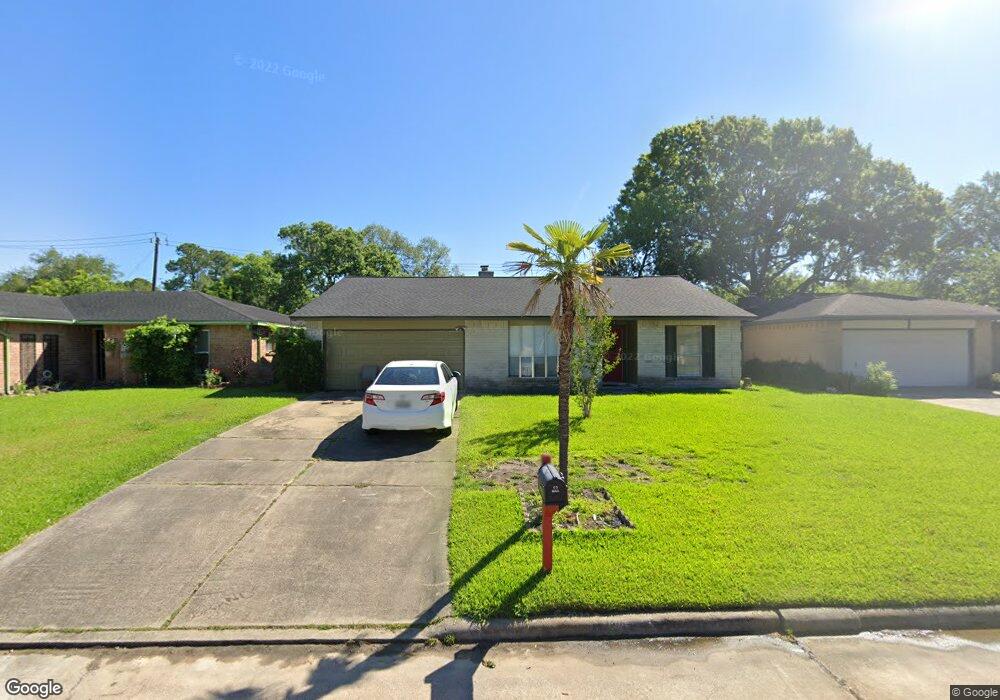 16615 Townes Rd, Friendswood, TX 77546 - photo 1