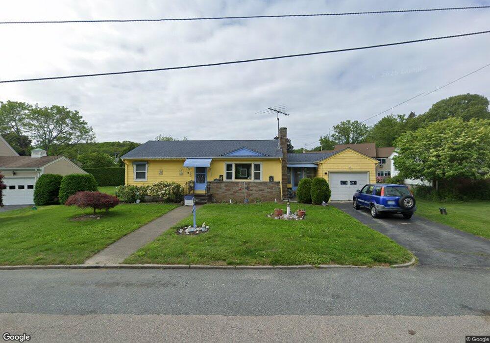 7 Rotary Dr, Johnston, RI 02919 - photo 1