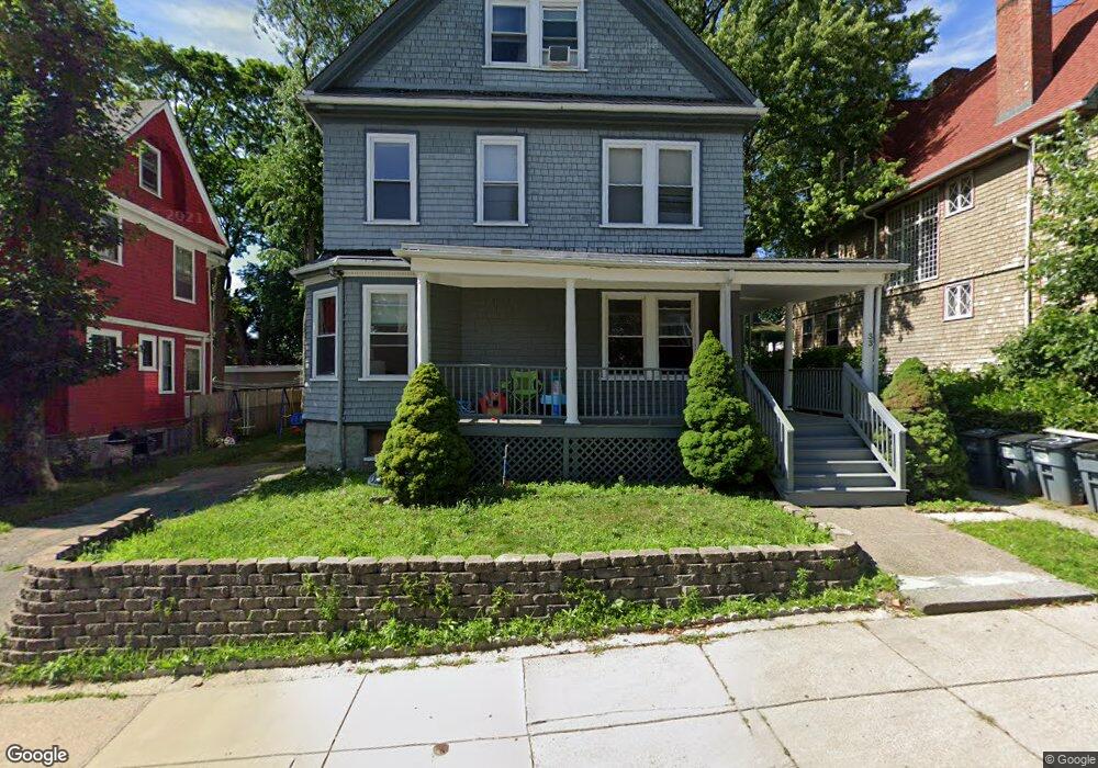 33 Algonquin St, Dorchester Center, MA 02124 - photo 1