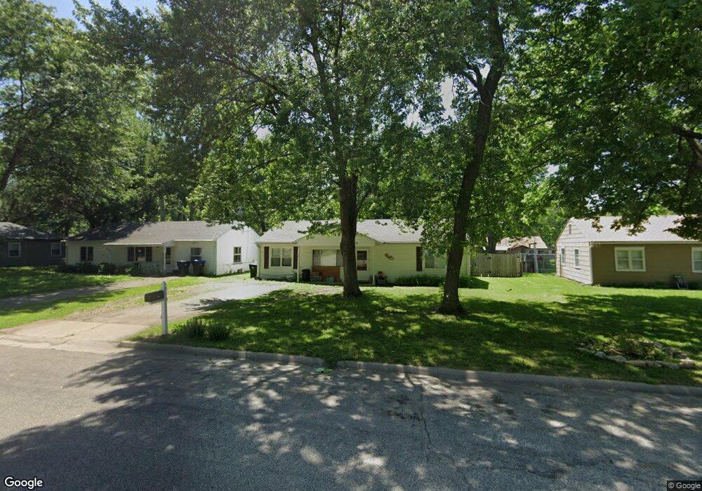3611 SW Kirklawn Ave, Topeka, KS 66611 - photo 1
