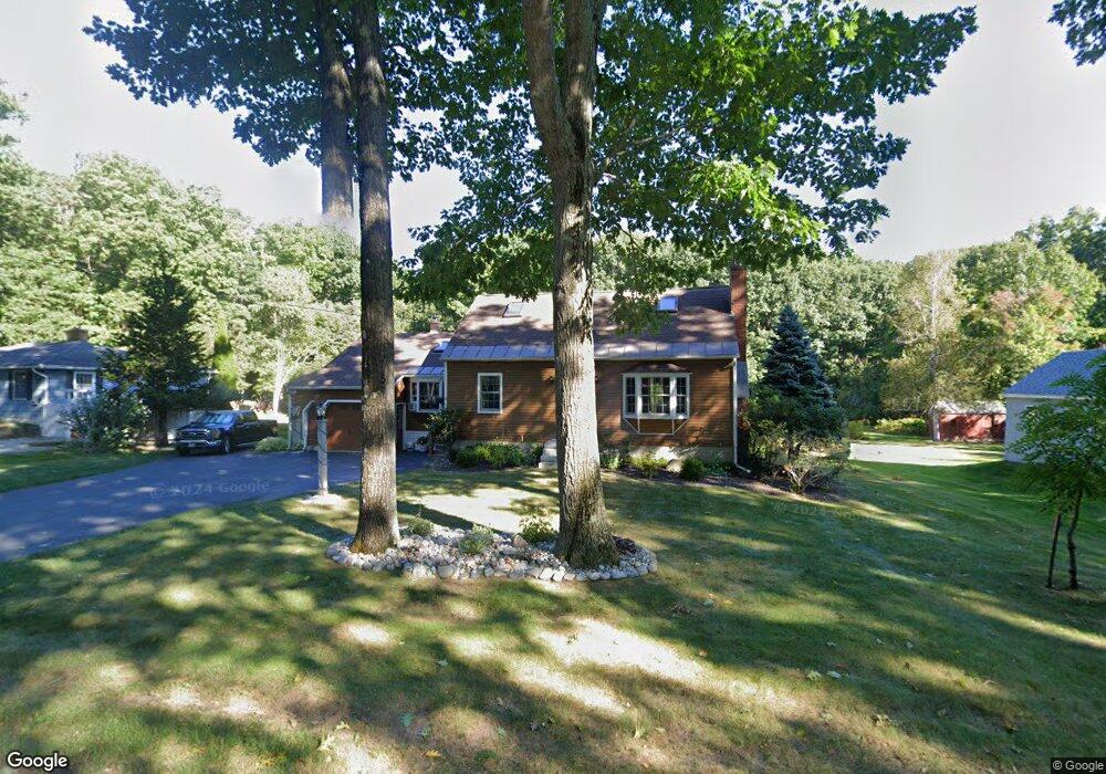 69 Walnut Ave, North Hampton, NH 03862 - photo 1