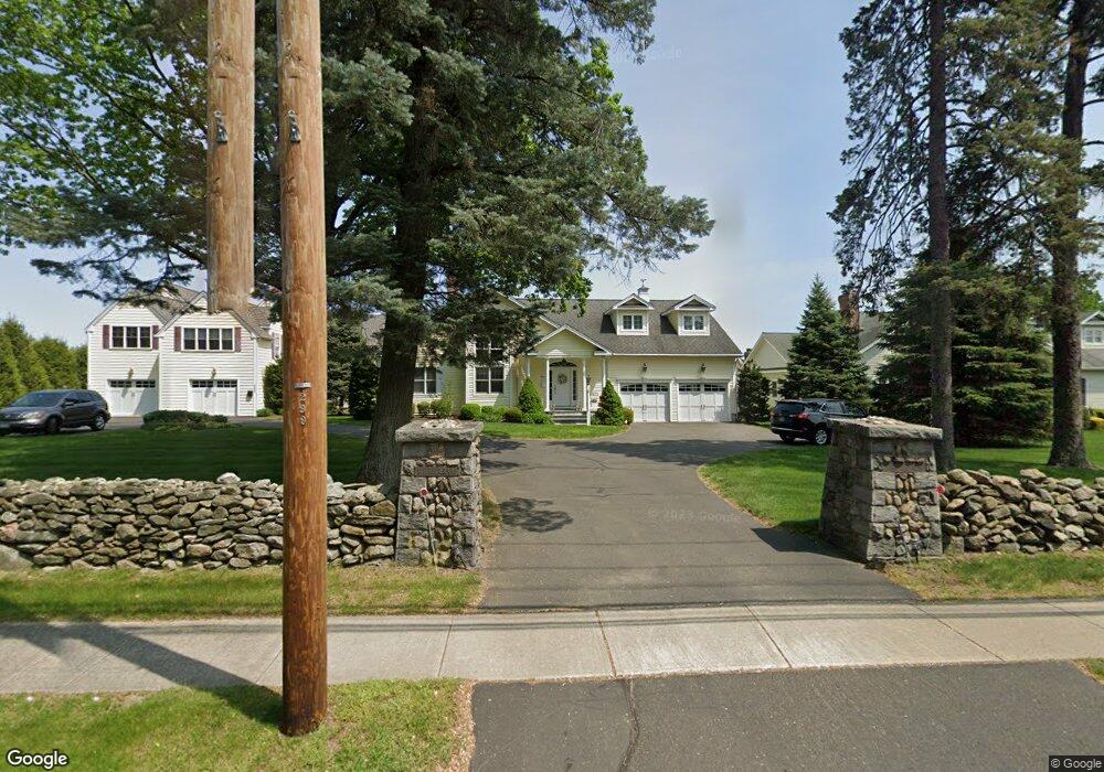 5530 Main St, Trumbull, CT 06611 - photo 1