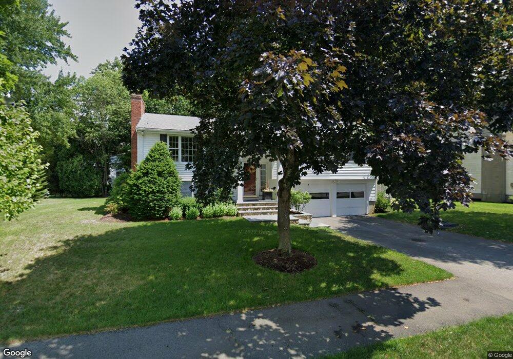 84 Whiting Way, Needham, MA 02492 - photo 1