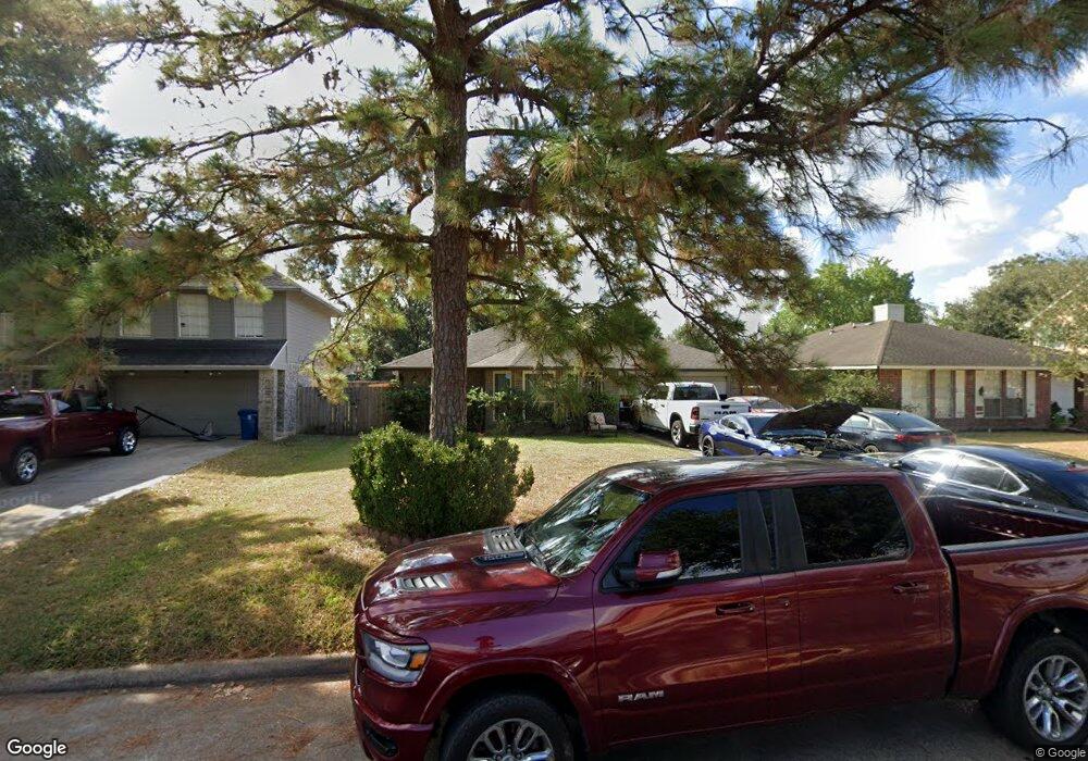 7847 Yellow Pine Dr, Houston, TX 77040 - photo 1