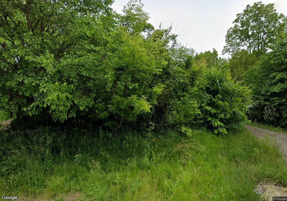 1041 E Downey Ave, Flint, MI 48505 - photo 1