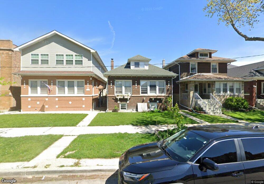 5052 W Oakdale Ave, Chicago, IL 60641 - photo 1