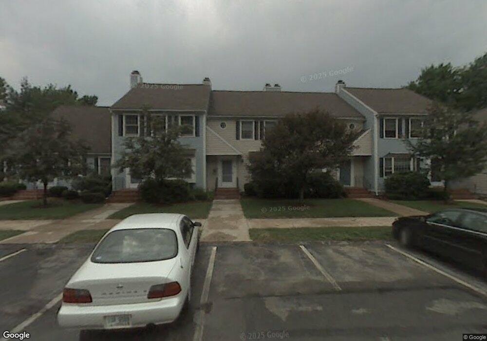 86 Stillwater Dr unit 137, Nashua, NH 03062 - photo 1