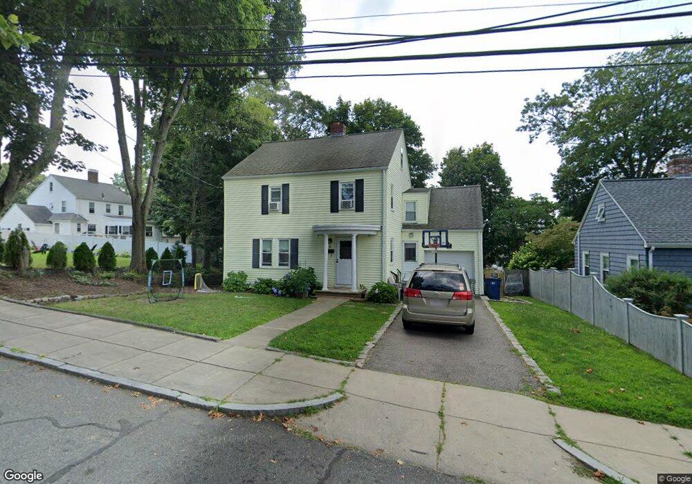 36 Bronx Rd, West Roxbury, MA 02132 - photo 1