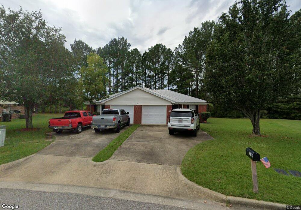 211 Autumn Ridge Dr, Dothan, AL 36305 - photo 1